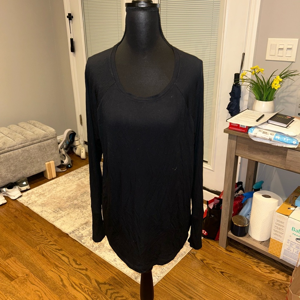 Offline aerie ribbed Long Sleeve Top size LARGE